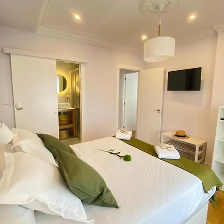 Apartament Atico Plaza *