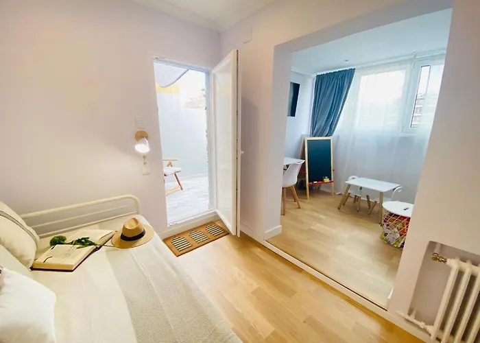 Atico Plaza خيخون