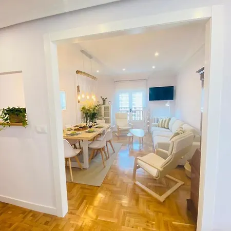 Atico Plaza Apartment