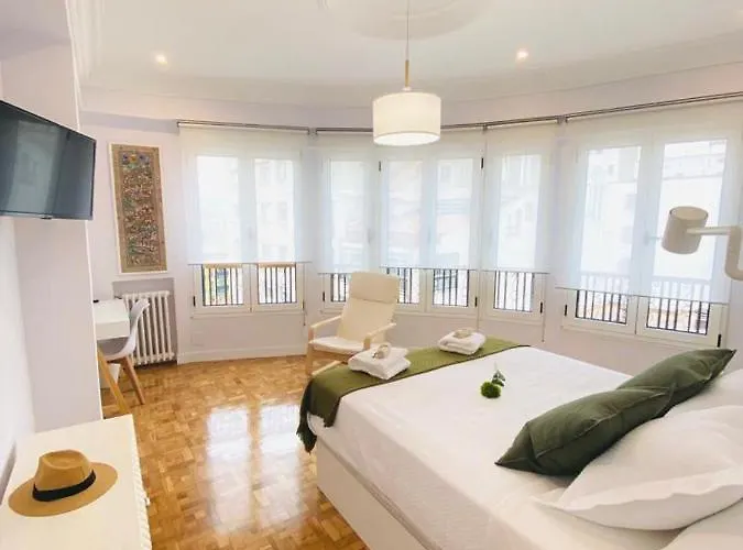 Atico Plaza Apartamento *