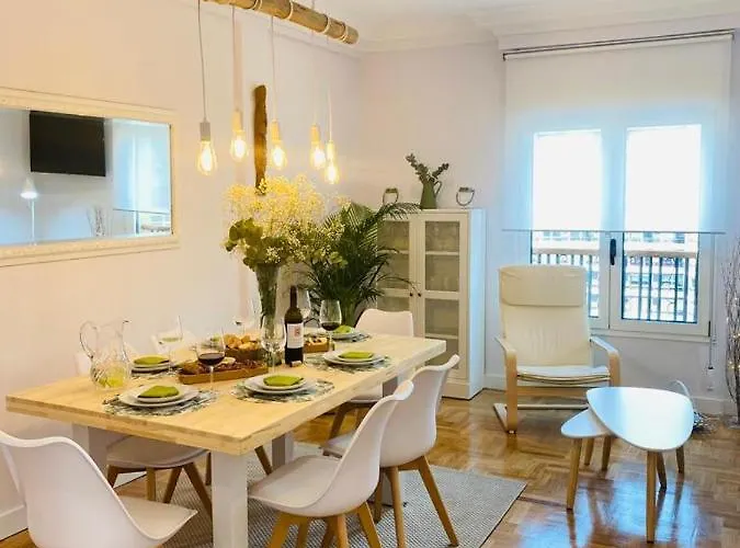 Atico Plaza Apartamento Gijón